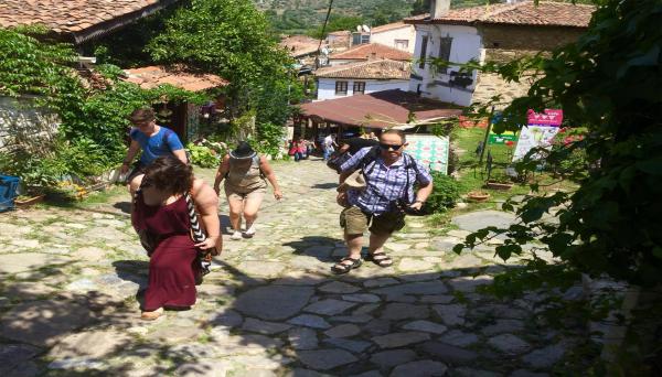 ŞİRİNCE & KUŞADASI