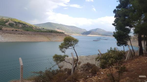 ARAPAPISTI CANYON ( DAM )