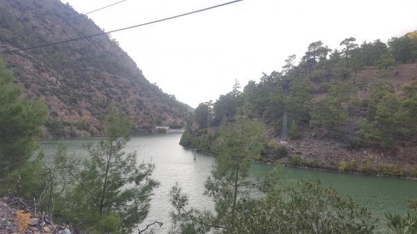 ARAPAPISTI CANYON ( DAM )