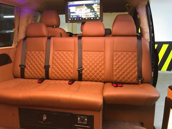 VIP TURLAR