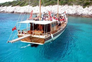 BOAT TRIP
